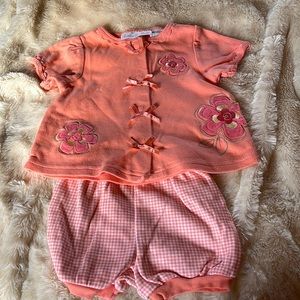 Specialty Baby orange flowered, snaps, 2 piece set, cotton,  new $35